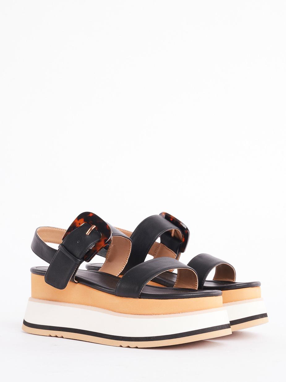 Sandalia plataforma online hebilla