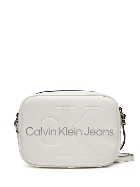 CALVIN KLEIN CK JEANS SCULPTED MONO Bolsa de cámara de hombro logotipo blanco/plateado - Bolsos Mujer