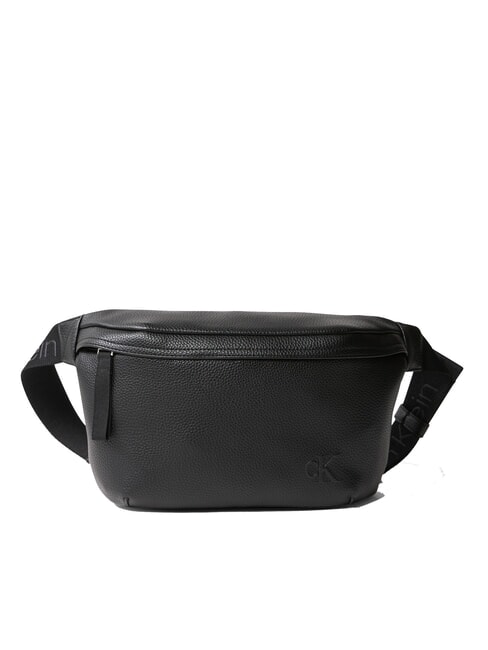 CALVIN KLEIN CARGO Bolsa En negro - Riñoneras