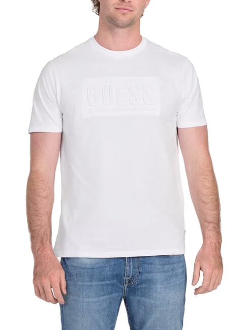 GUESS BSC EMBOSSED LOGO Camiseta con estampado en relieve purwhite - camiseta