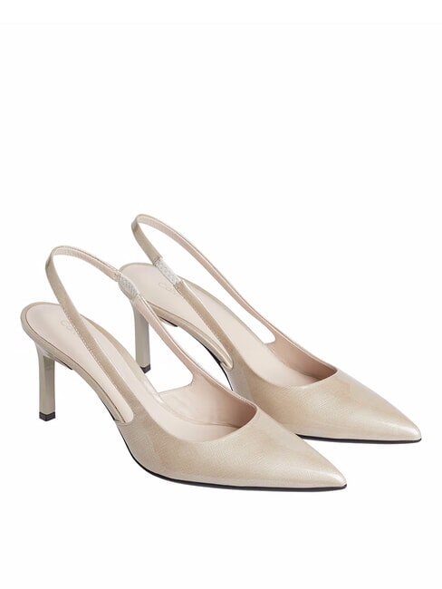 CALVIN KLEIN CK Zapatos de tacón de cuero con tira trasera beige piedra - Zapatos Mujer
