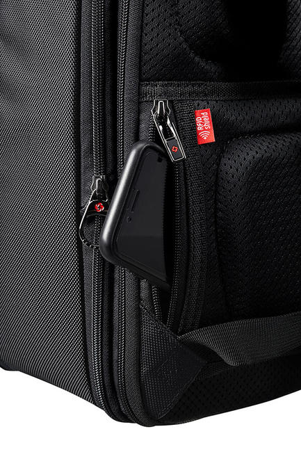 Mochila Modelo PRO-DLX, puerto de PC de 15.6 " NEGRO - Mochilas para portátil