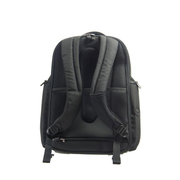 Mochila L&iacute;nea XBR, puerto de PC de 15.6 " NEGRO - Mochilas para port&aacute;til