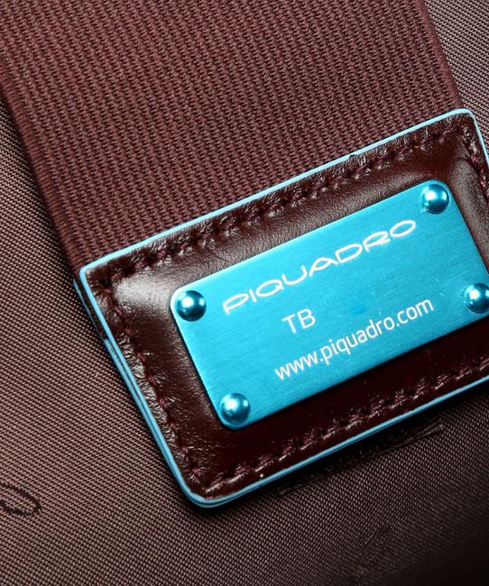 Mochila CUADRADO AZUL, soporte para PC de 15.6 " CAOBA - Mochilas para portátil