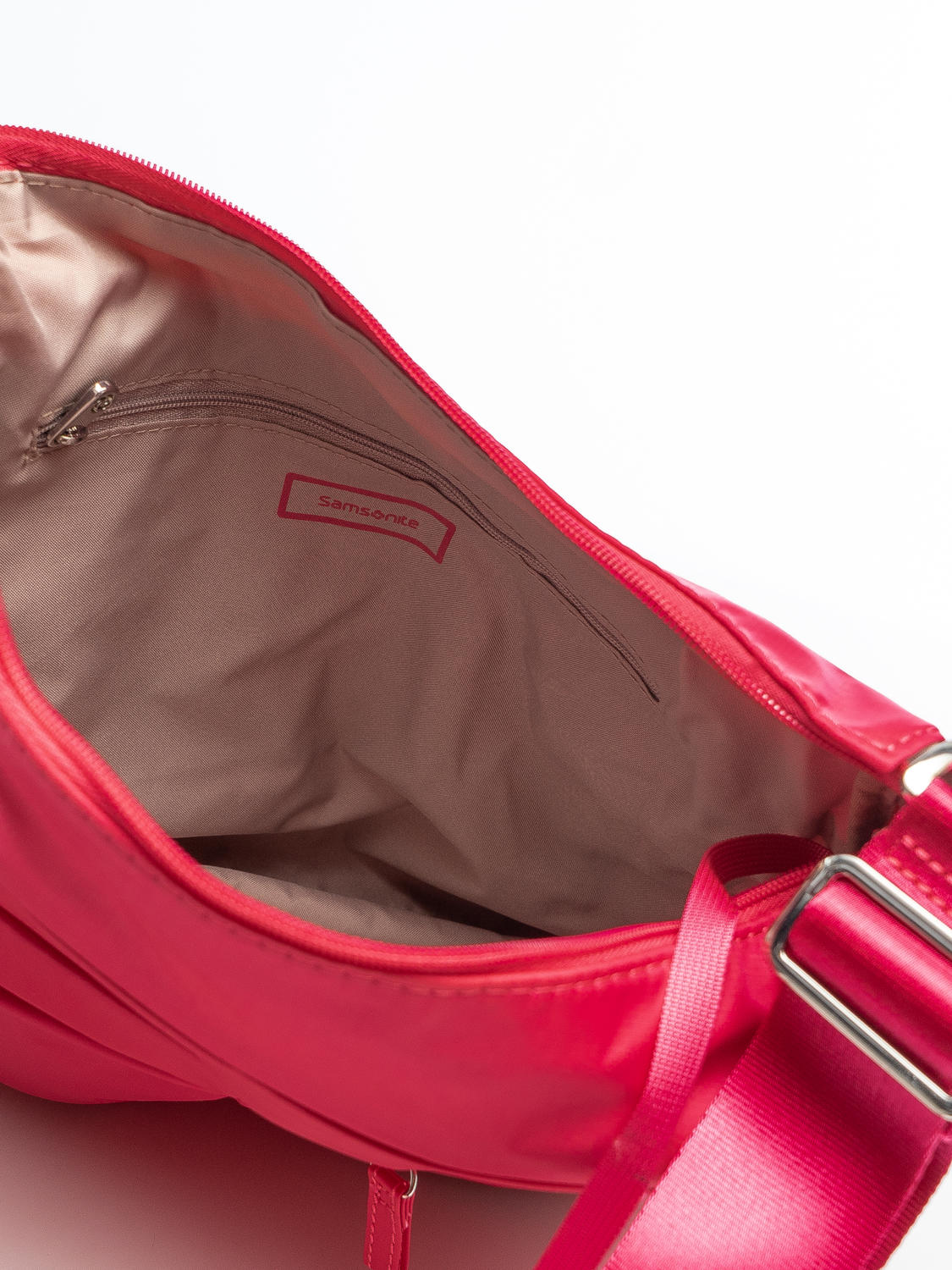 Bolso de tela grande con cremallera, rojo frambuesa.