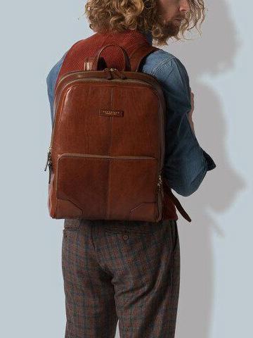 VESPUCCI Mochila de cuero para portátil BROWN - Mochilas para portátil
