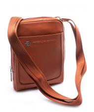 PIQUADRO Bandolera VIBE out, de piel martillada - Bandoleras Hombre