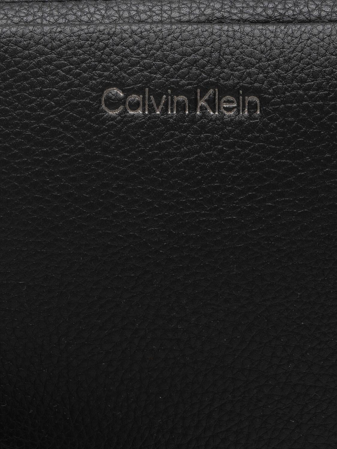 Calvin Klein Ck Must Estuche De Maquillaje Ckblack - ¡Compra A Precios De  Outlet!