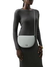 CALVIN KLEIN CK DAILY Saddle bolsa de hombro paloma - Bolsos Mujer - 4