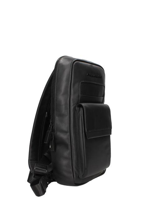 FINN  Mochila / Bolso bandolera en piel negro - Mochilas para port&aacute;til
