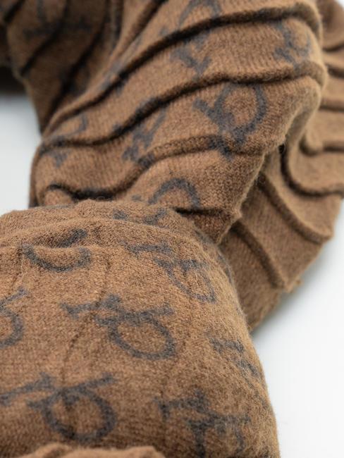 LOGO ALL OVER Bufanda Marrón - Bufandas