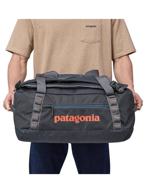 BLACK HOLE Mochila de viaje de 40 litros. negro - Bolsas de viaje