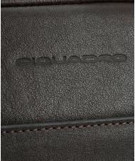 PIQUADRO CAMPIONARIO - BLACK SQUARE Trolley piloto para port&aacute;til de 15,6", en piel pelo oscuro - Malet&iacute;n de Piloto - &iexcl;Compra en l&iacute;nea! - 3