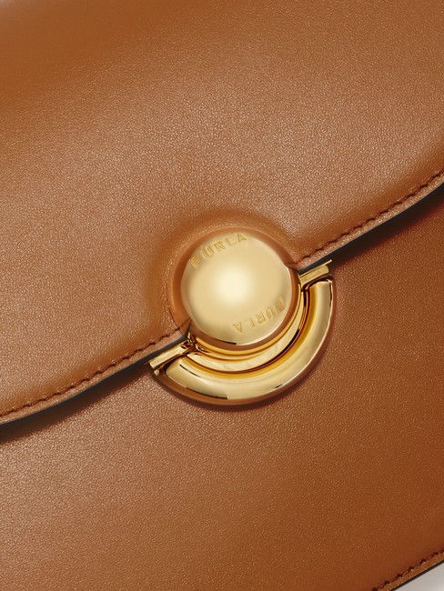 SFERA Bolso de piel con solapa brandy - Bolsos Mujer