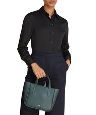 CALVIN KLEIN REFINE  Shopper de mano, con bandolera. verde palma - Bolsos Mujer - 4