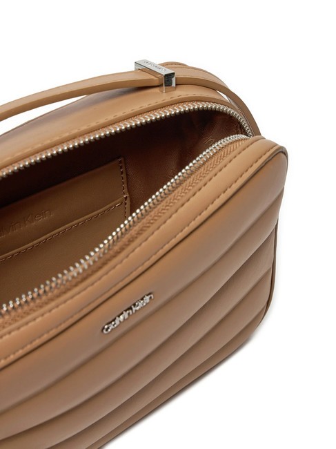 LINE QUILT Bolsa de hombro le&oacute;n - Bolsos Mujer