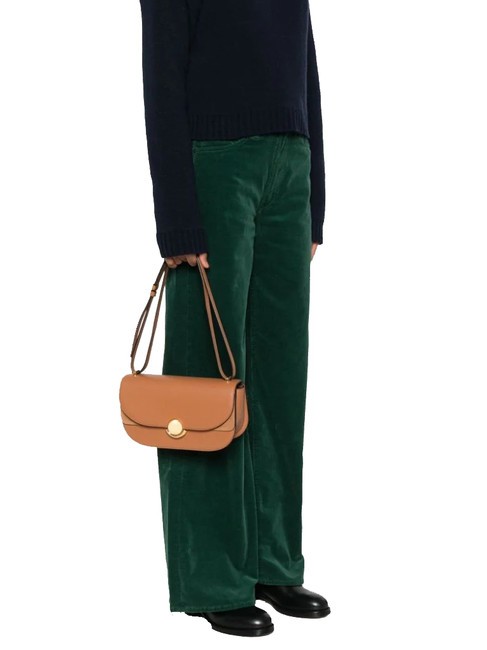 SFERA Bolso bandolera de piel con solapa brandy - Bolsos Mujer