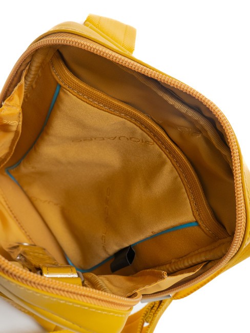 Bandolera VIBE out, de piel martillada amarillo 4 - Bandoleras Hombre