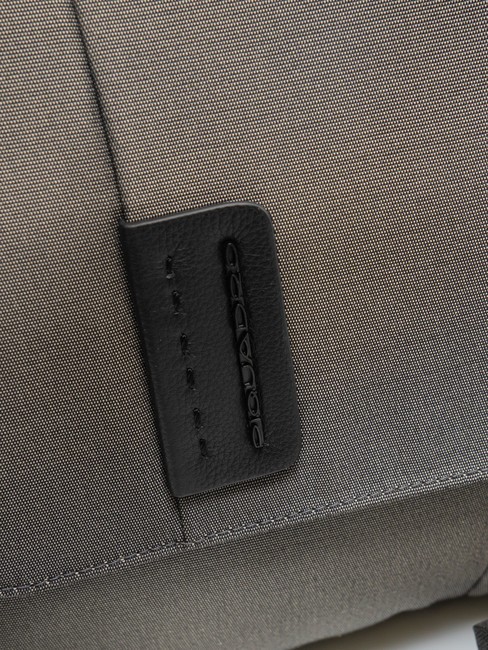 CAMPIONARIO - P16  Bandolera peque&ntilde;a en piel y tejido CLASE - Maletines de Trabajo