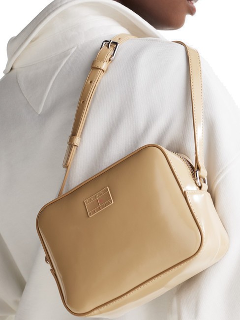 TOMMY JEANS ESS MUST Mini bolso para c&aacute;mara con correa para el hombro caqui natural - Bolsos Mujer