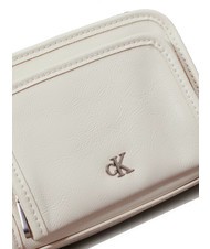 CALVIN KLEIN UTILITY Bolso de hombro para cámara tofu - Bolsos Mujer - 3