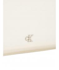 CALVIN KLEIN UTILITY Bolso bandolera pequeño de metal tofu - Bolsos Mujer - 3