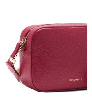 COCCINELLE TEBE Bolso bandolera en piel texturizada sangría - Bolsos Mujer - 3