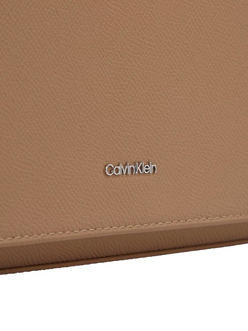 CK MUST Bolso bandolera con solapa ánfora - Bolsos Mujer