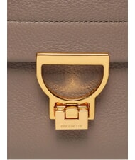 COCCINELLE ARLETTIS Bolso de mano de piel martillada topo cálido - Bolsos Mujer - 4