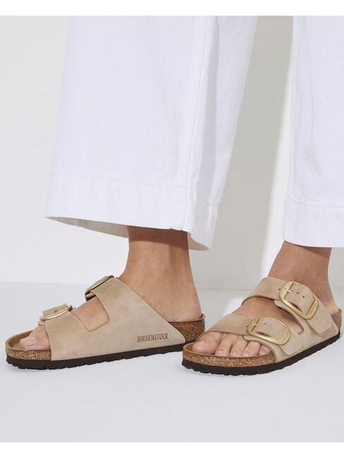 ARIZONA BIG BUCKLE Sandalia zapatilla con hebillas castillo de arena - Zapatos Mujer