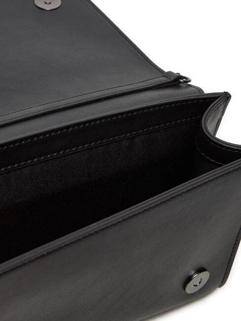 CHAIN Bolso de hombro con micro tachuelas negro/bronce metálico - Bolsos Mujer