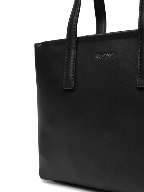 CK MUST SMALL Bolso de mano con bandolera negro - Bolsos Mujer
