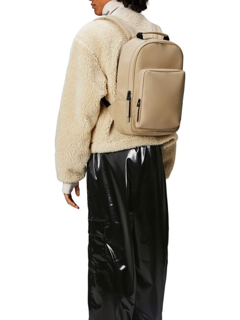 BOOK DAYPACK  Mochila impermeable arena - Mochilas Escuela & Tiempo Libre