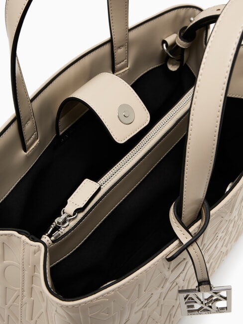 LOGO EMBOSSED Comprador de mano, con bandolera valle - Bolsos Mujer