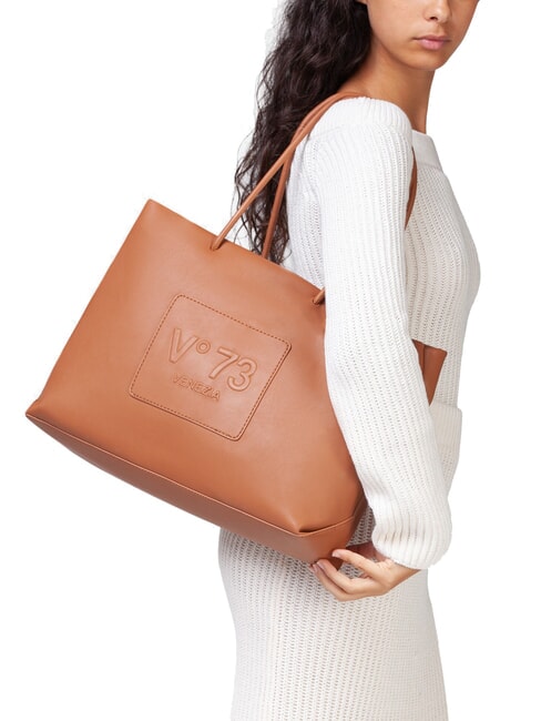 NINETTE Bolsa de compras con logotipo en relieve cuero - Bolsos Mujer