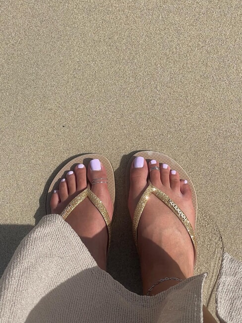 SLIM GLITTER II Chanclas arena/dorado claro metálico - Zapatos Mujer