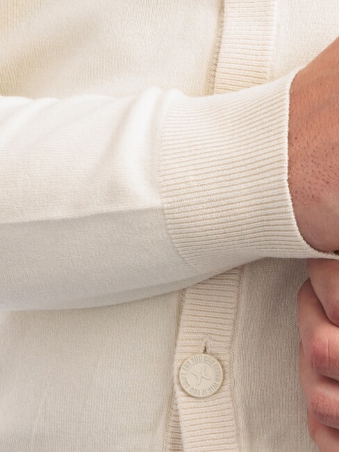 LICONE C&aacute;rdigan de cuello en V con botones blanco hueso - Su&eacute;teres de los hombres