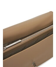 CALVIN KLEIN CK ELONGATED Bolso bandolera con solapa vajilla - Bolsos Mujer - 4