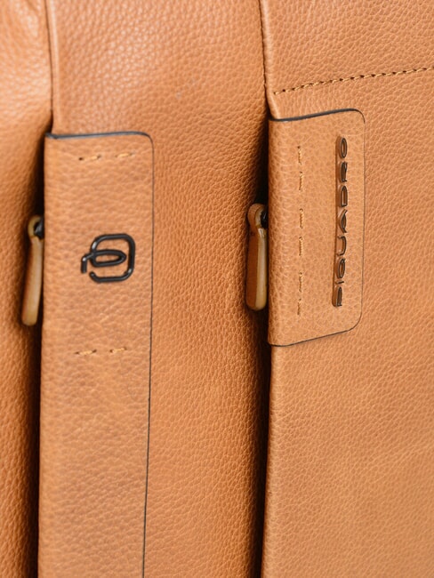 Mochila P15, puerto PC 14 " CUERO - Mochilas para portátil