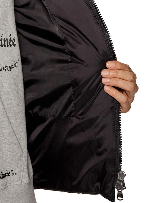 EUGENIE Chaqueta corta de satén con capucha negro - Chaquetas de plumas de mujer