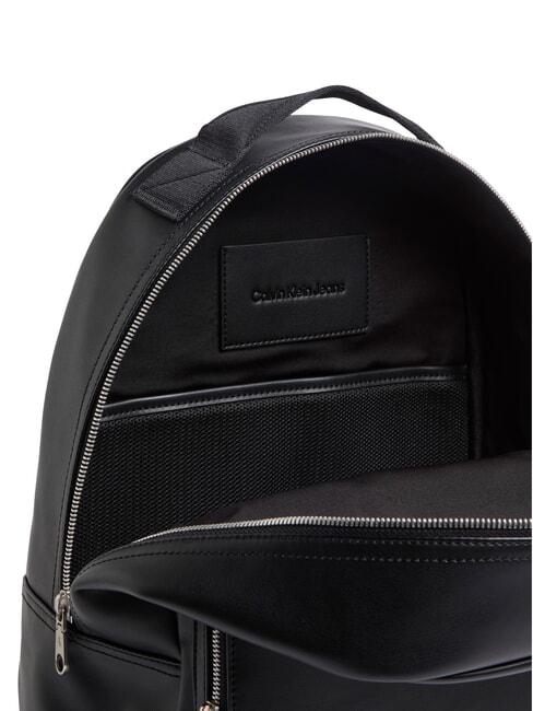 CKJ MONO LOGO Mochila para portátil de 15" En negro - Mochilas Escuela & Tiempo Libre