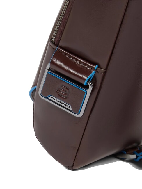 BLUE SQUARE Mochila de cuero de un solo hombro CAOBA - Bandoleras Hombre