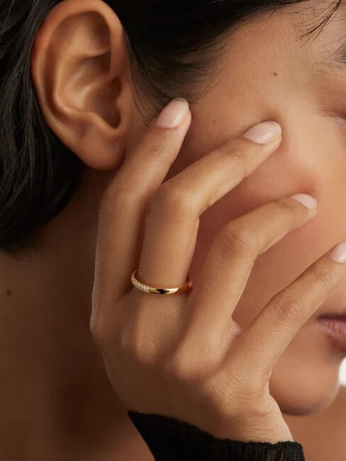 THE NEW ESSENTIALS TIARA Anillo de circonita bañado en oro oro - Anillos