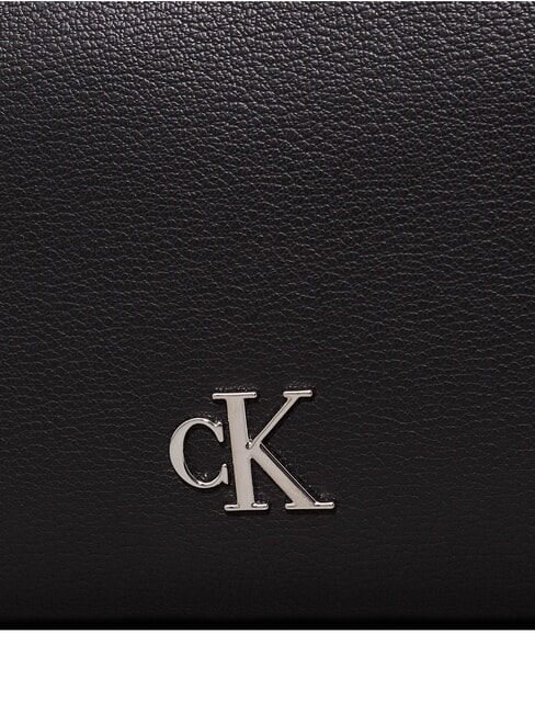 CKJ MINIMAL MONOGRAM Bolso bandolera tipo funda para cámara En negro - Bolsos Mujer