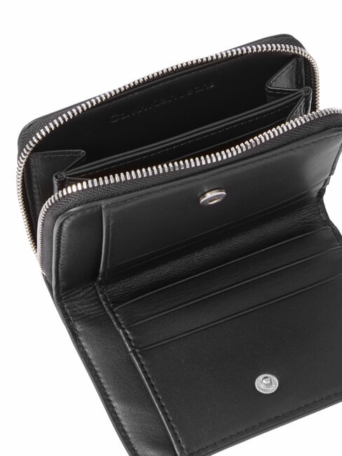 CKJ MINIMAL MONOGRAM Cartera mediana de cuero En negro - Carteras Mujer