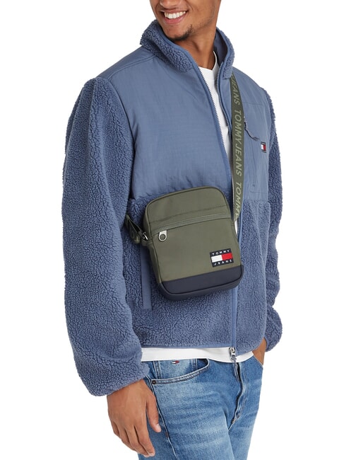 TJM ESS DAILY Cartera verde peltre - Bandoleras Hombre