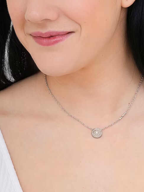 LOVE Collar con charm redondo y circonitas SILVER - Collares