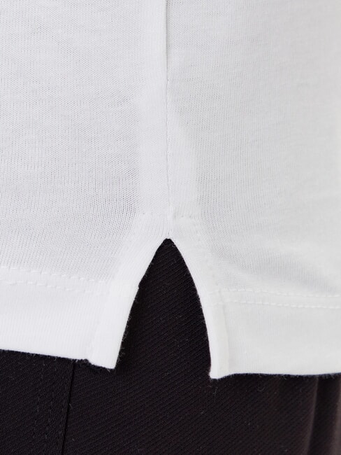 PEARLS LOVE TRIANGLE Camiseta con estampado y aplicaciones purwhite - camiseta