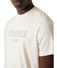 GUESS BOX LOGO Camiseta con logo bordado blanco perla - camiseta - 3
