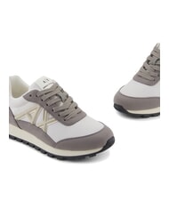 ARMANI EXCHANGE DROP MICROSUEDE Zapatillas con logo lateral lubina marr&oacute;n + blanco roto - Zapatos Mujer - 4